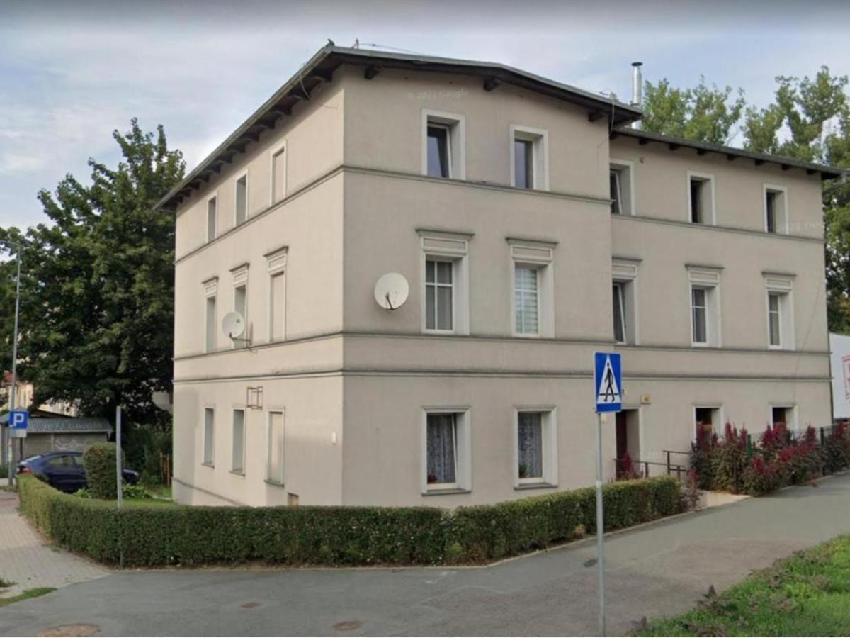 Apartament Wolnosci 耶莱尼亚古拉 外观 照片